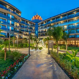 Arnor De Luxe & Hotell